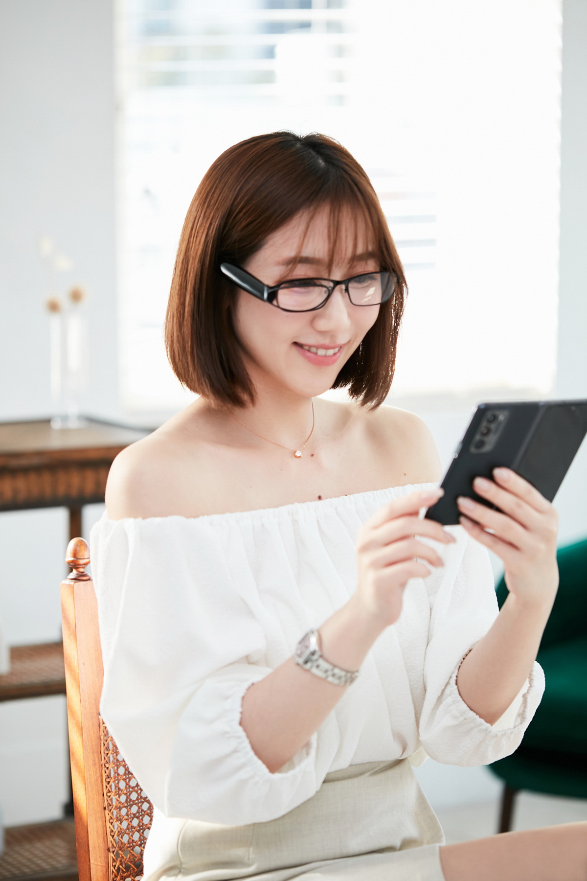 OPPO亮相新一代智能眼镜 OPPO Air Glass