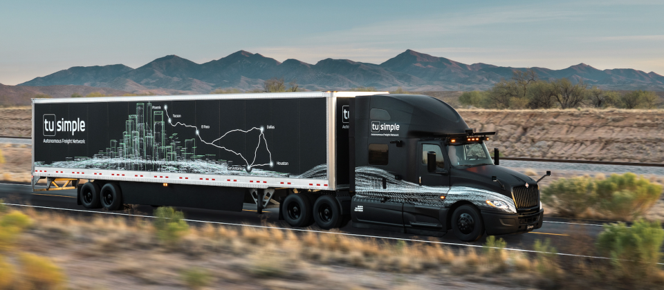 Nvidia拓展自驾合作厂商，由Drive Hyperion 8驾驶的卡车将上路