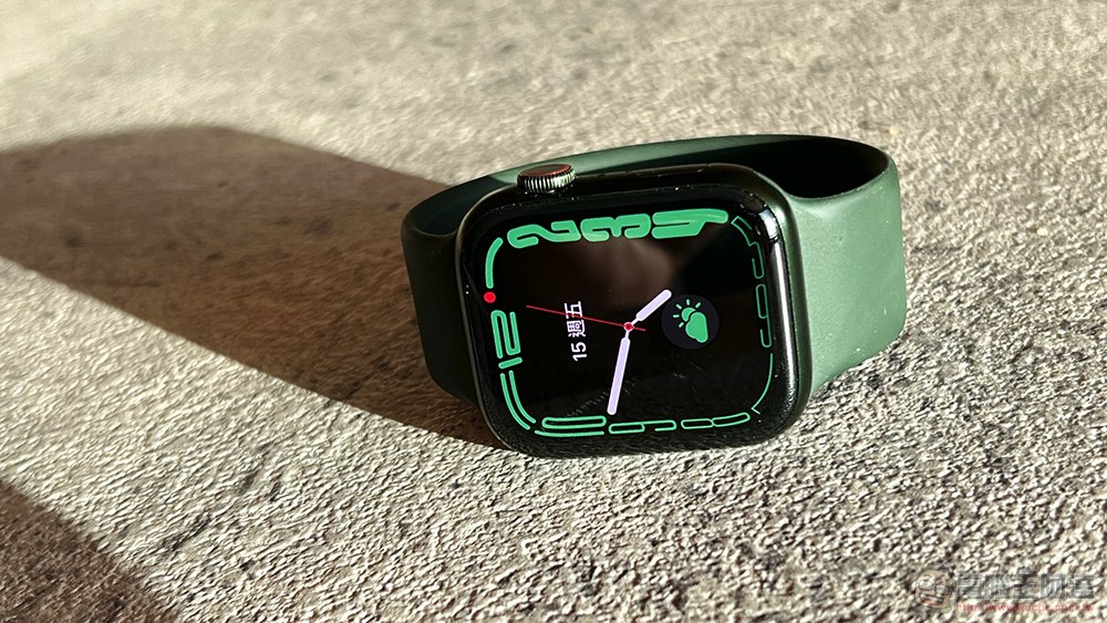 Apple Watch Series 7 开箱评测