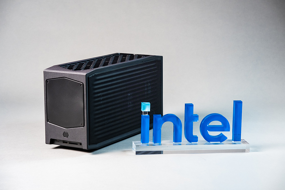 Intel NUC 12 Extreme最强小主机正式登场，搭载12代i9、i7处理器，可插12寸显卡