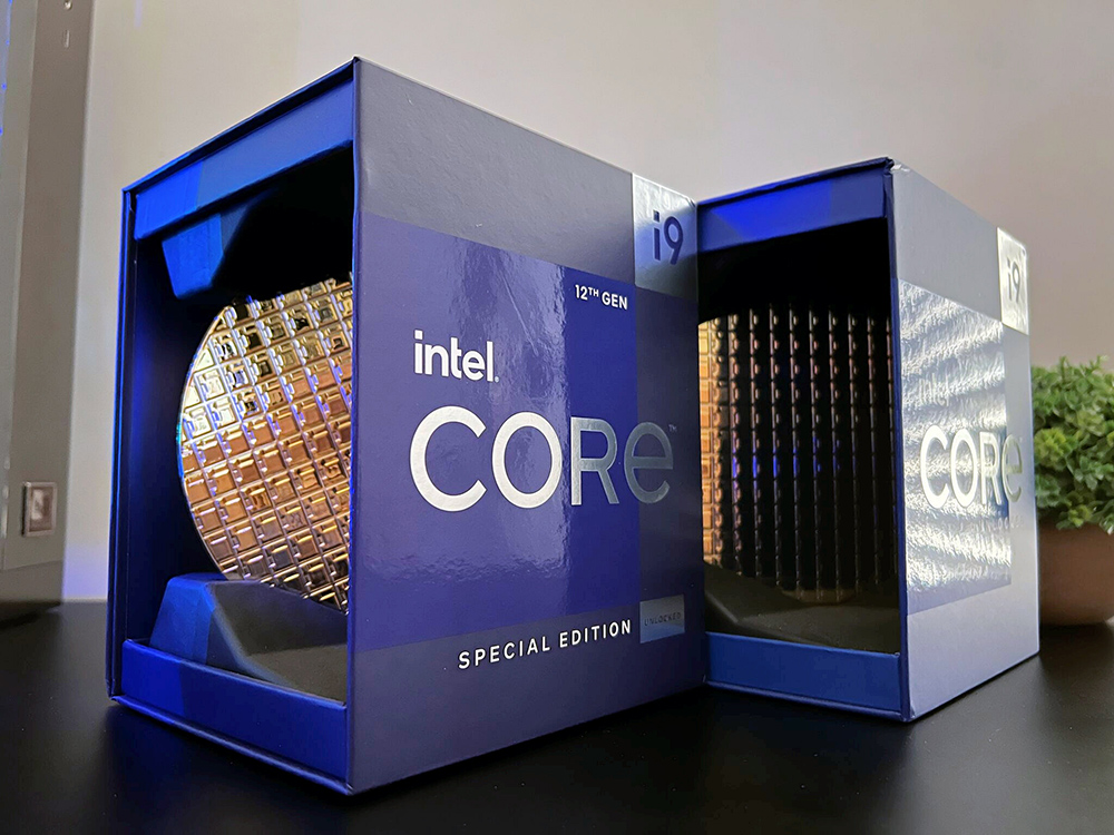 Intel 最强特别版处理器 Core i9-12900KS 国外有人抢先拿到了