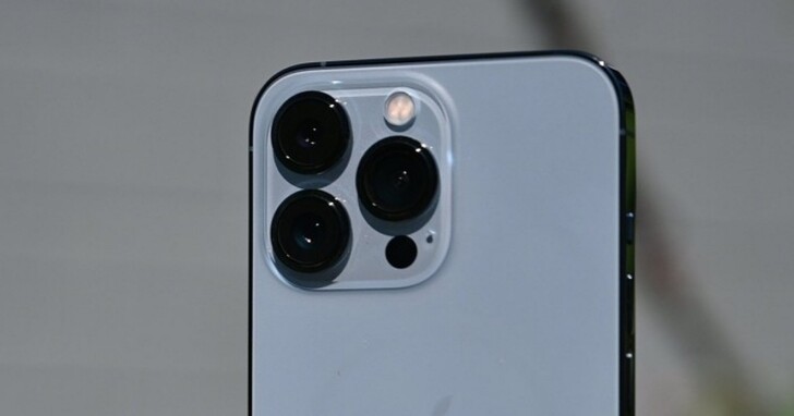 iPhone 14 Pro更大的相机阵列外观下，隐藏的可能是全新4800万像素相机系统