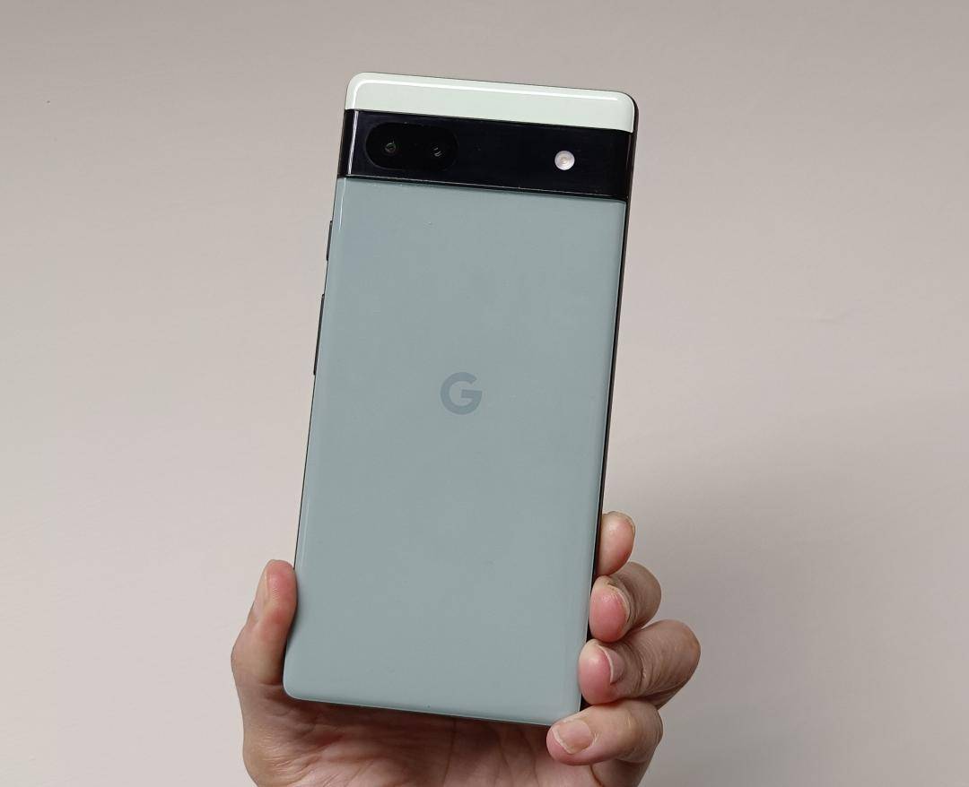 Google Pixel 6a相机测试平手iPhone 13！ 可惜陷指纹漏洞争议