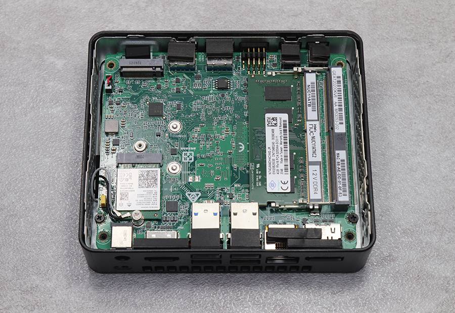 内建Win 11还可更换零组件的迷你电脑！ Intel NUC 11 Essential Mini PC开箱评测