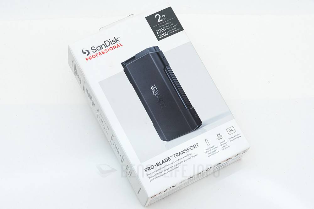 SanDisk Professional PRO-BLADE SSD Mag 搭 PRO-BLADE TRANSPORT 动手玩