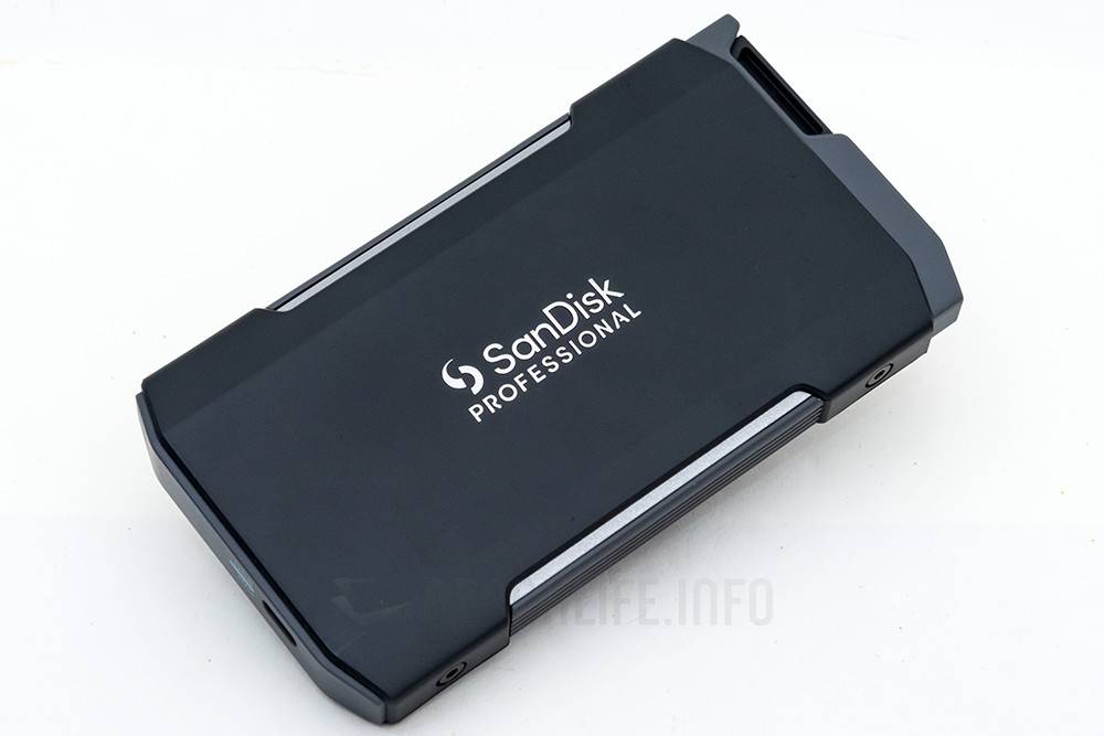 SanDisk Professional PRO-BLADE SSD Mag 搭 PRO-BLADE TRANSPORT 动手玩