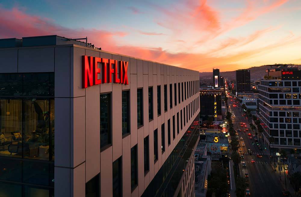 Netflix 密码共享将终结？ 官方宣布 2023 年初开始对密码共享行为收费 - Netflix， Netflix 密码， Netflix 帐号分享， 密码共享， 密码分享 - 电脑王阿达