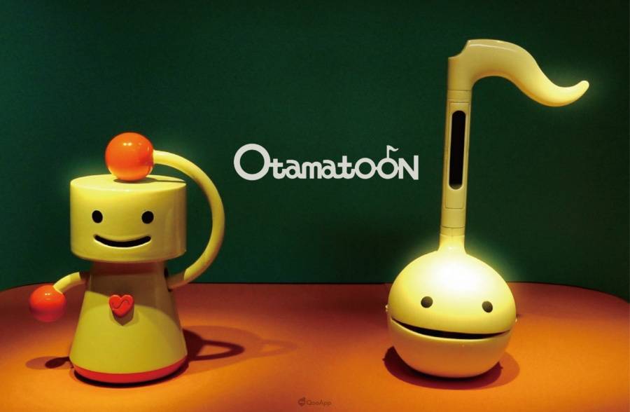 艺术团体“明和电机”于 2009 年发售的音符型电子乐器「Otamatone」，宣布与娱乐活动内容宣传事业的 Slow Curve 搭挡制作衍生动画《OtamatooN》。