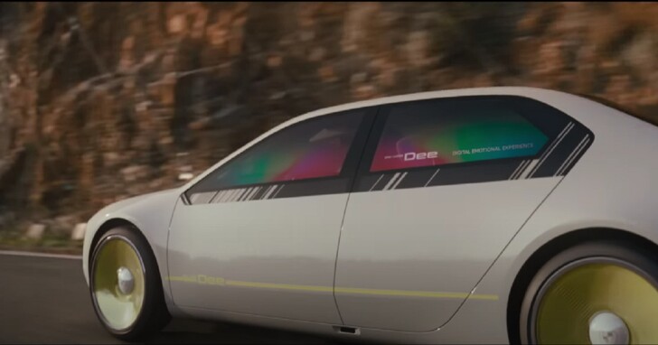 【CES 2023】BMW发布i Vision Dee概念车：车身采用E Ink Prism 3技术，可任意变换颜色