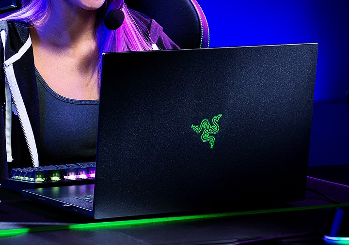 【CES 2023】Razer Blade 18 取代桌机的大尺寸笔记本来了！ 同步推出16寸mini LED面板的Blade 16