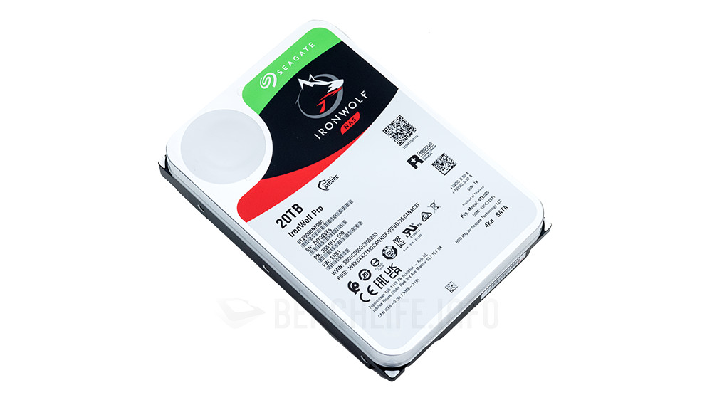 耐用性提高加量不加价，Seagate IronWolf Pro 系列硬盘悄悄改版