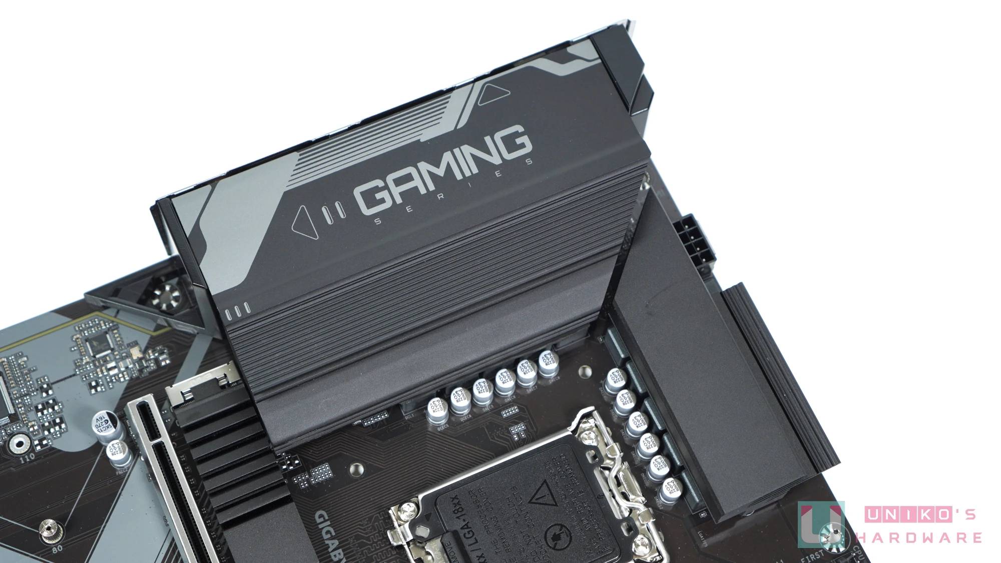 GIGABYTE B760 GAMING X AX DDR4 开箱评测