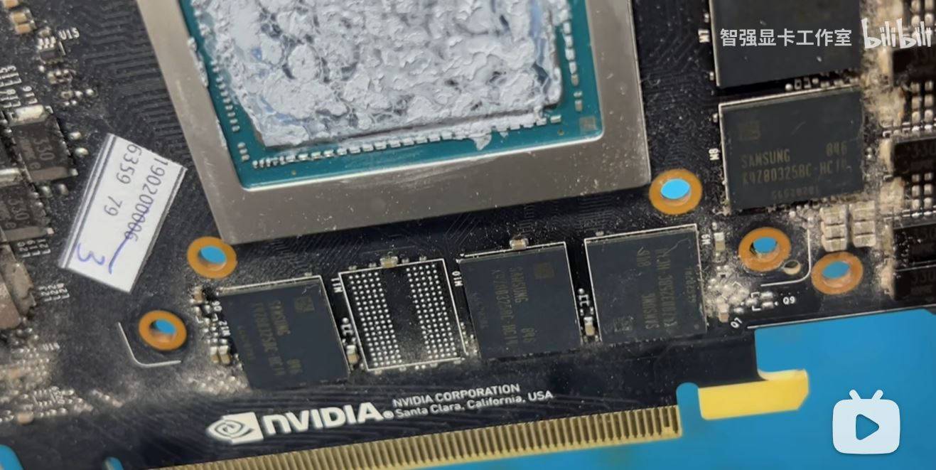 RTX 2080 Ti 把 GDDR6 芯片从原生 14Gbps 更换为原生 16Gbps 也能用？！
