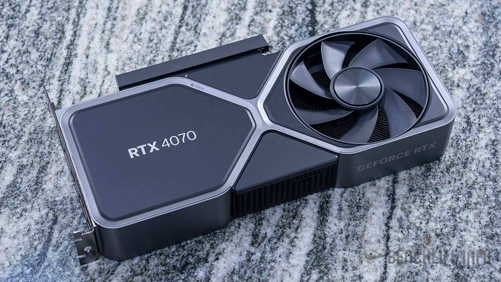 Radeon RX 6950 XT 建议售价往 GeForce RTX 4070 靠拢，这下要怎么做选择？