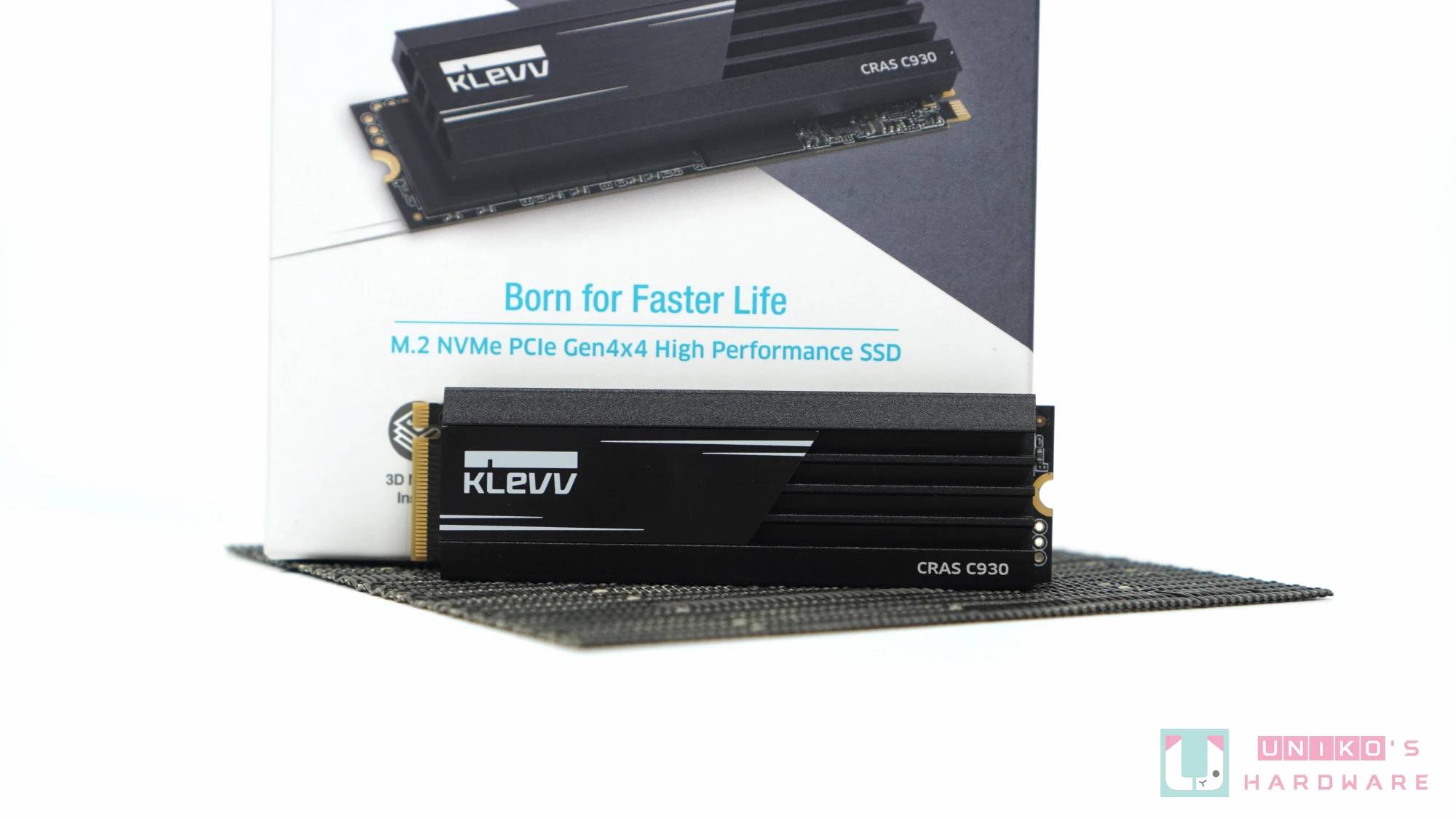 KLEVV CRAS C930 M.2 NVMe PCIe Gen4x4 SSD 评测开箱