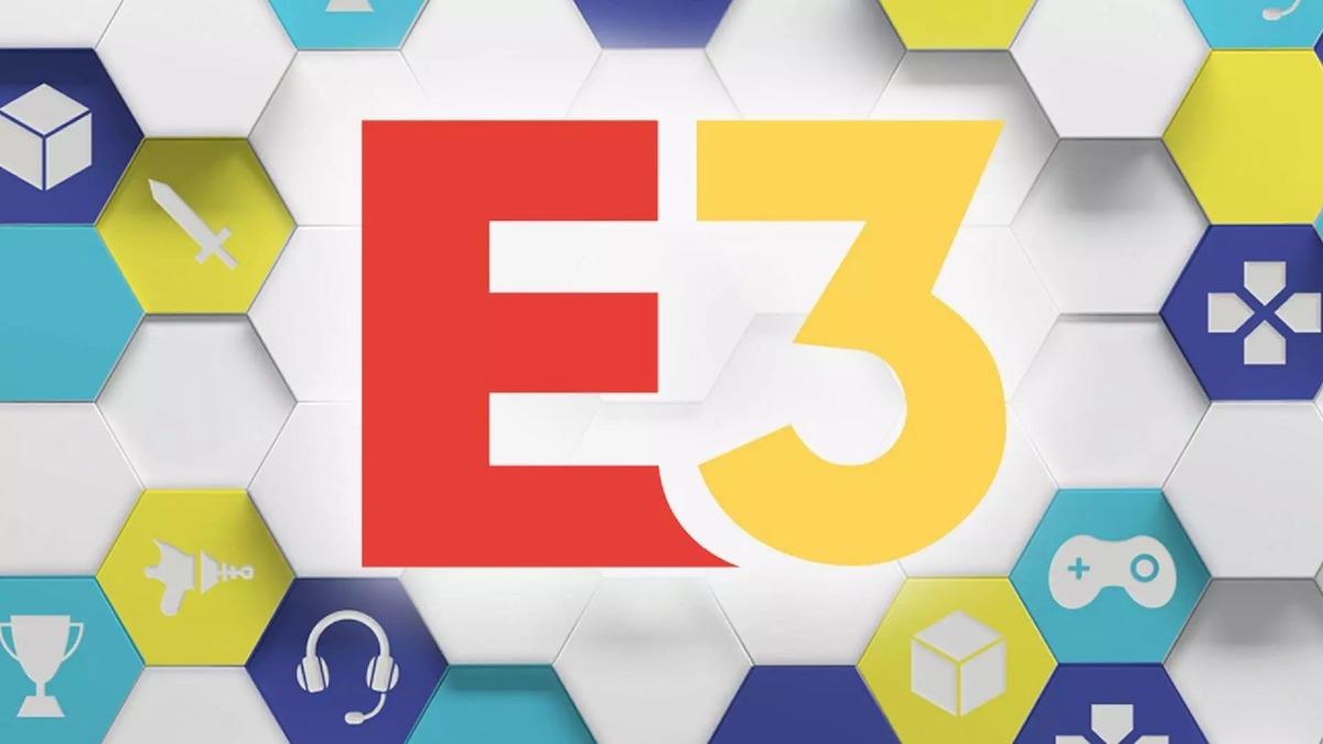 E3