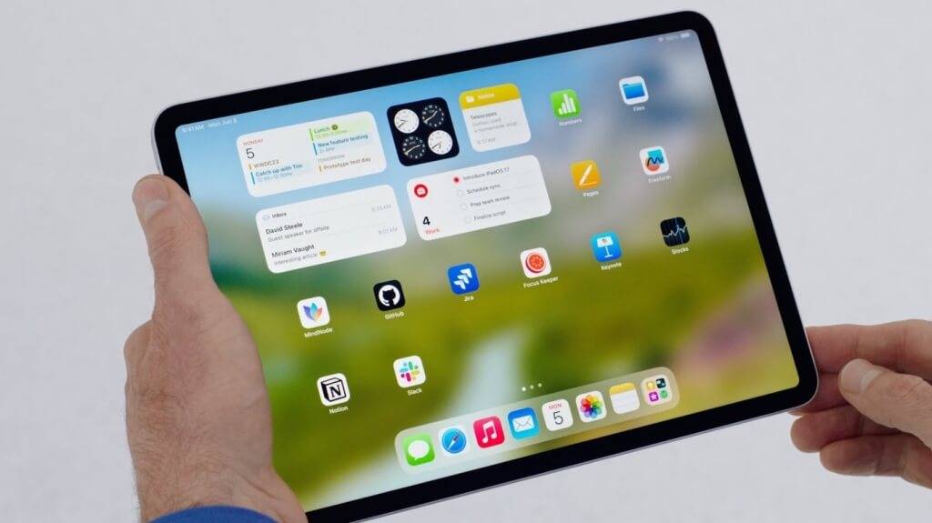 iPadOS 17 重点新功能：自定义锁定画面