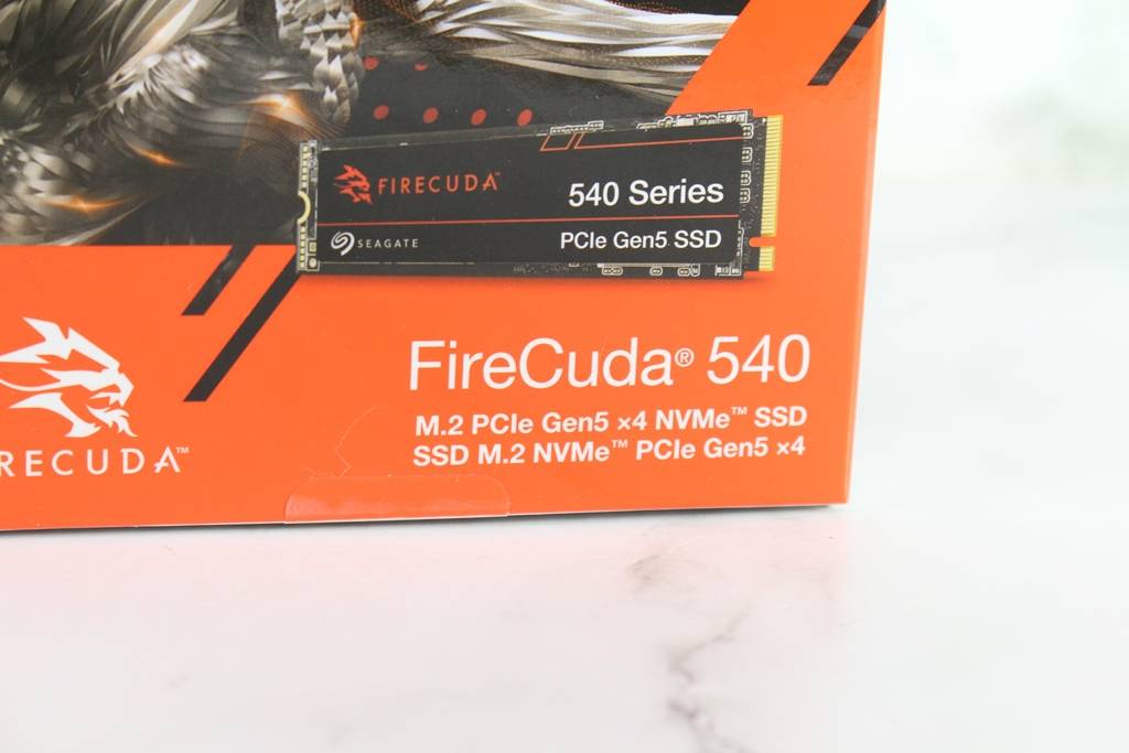 希捷Seagate FireCuda 540 PCIe Gen 5 SSD固态硬盘-加入10GB/s俱乐部新选择，让你走在速度最前端