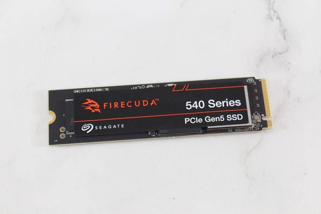 希捷Seagate FireCuda 540 PCIe Gen 5 SSD固态硬盘-加入10GB/s俱乐部新选择，让你走在速度最前端