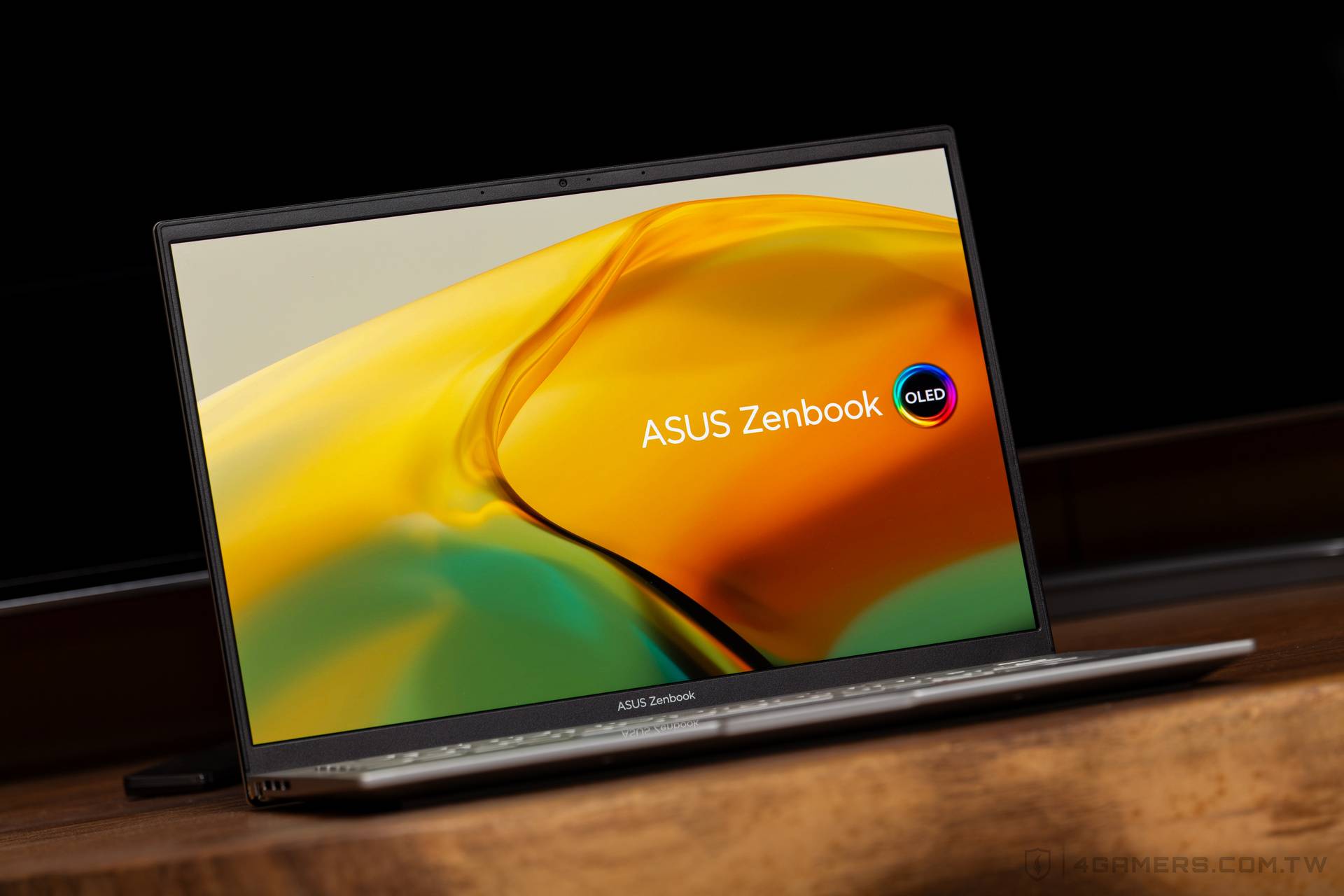 ASUS Zenbook 14 OLED UX3402