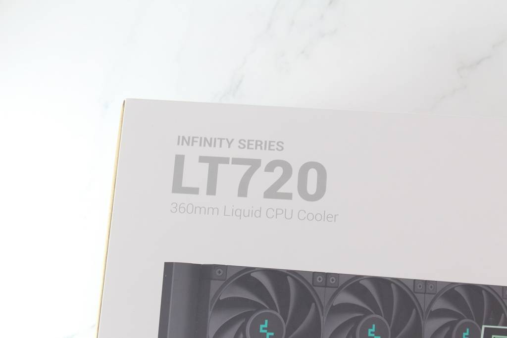 九州风神 DEEPCOOL LT720 360mm一体式水冷散热器-搭载独创多维无限镜面灯效，还有强悍散热