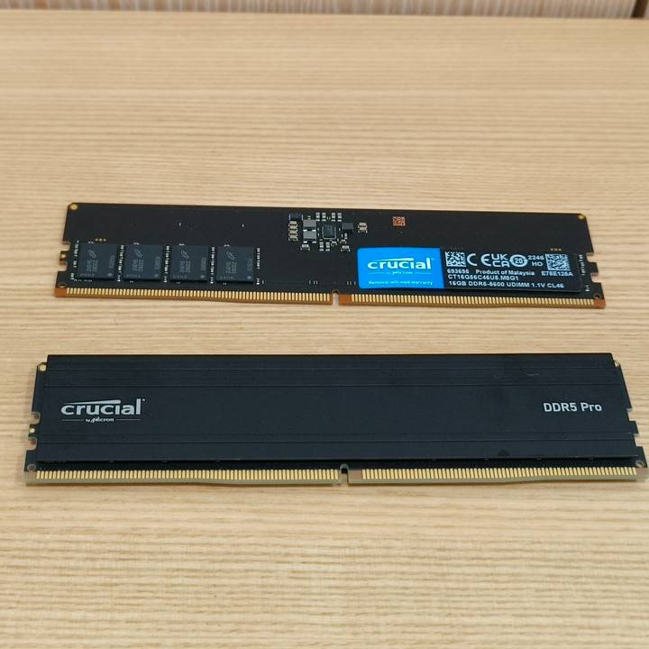 散热片加持，超频性更好，Micron Crucial PRO DDR5 内存开箱试用