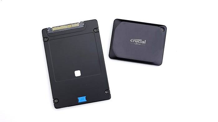 Micron 第一款 USB3.2 Gen2 20Gbps 外接固态硬盘 Crucial X10 Pro SSD