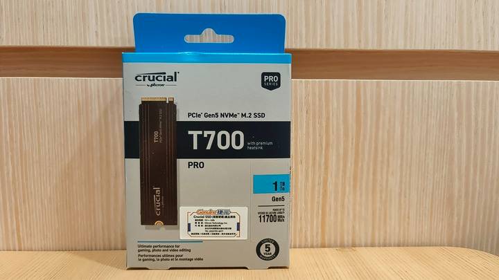 享受PCle Gen5的高速快感，Micron Crucial T700 NVMe SSD 1TB开箱试用