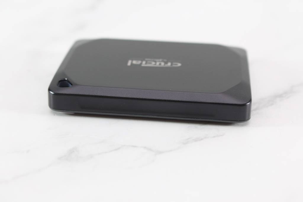 美光Crucial X9 Pro/X10 Pro Portable SSD外接式固态硬盘-超大容量4TB，极致高速1050MB/s与2100MB/s