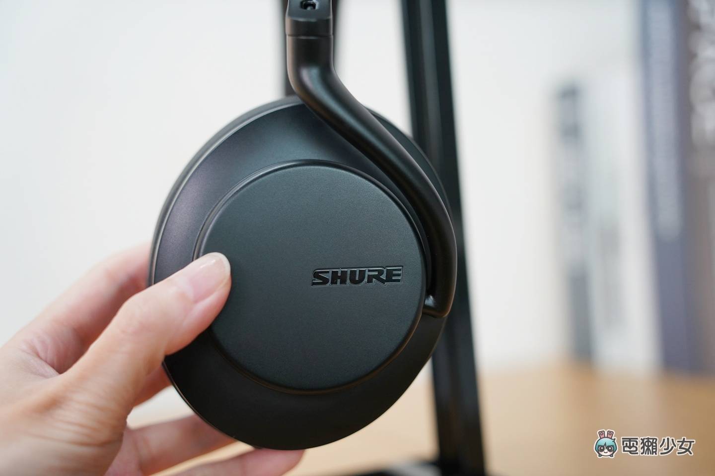 開箱｜無線主動降噪耳罩式耳機，為何你該給 Shure AONIC 50 第二代一次試聽機會？