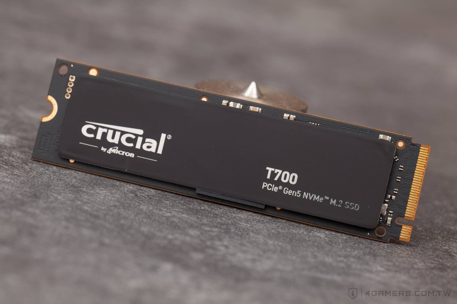 Crucial T700 SSD