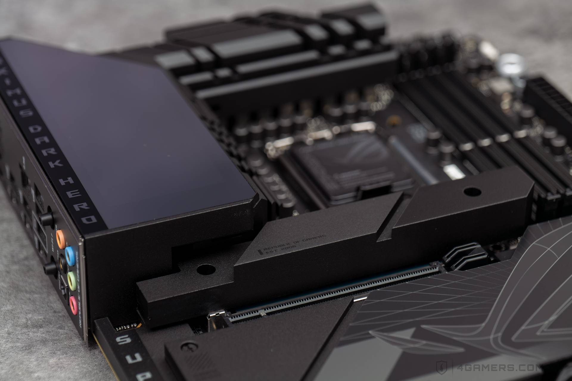 ASUS ROG Maximus Z790 Dark Hero