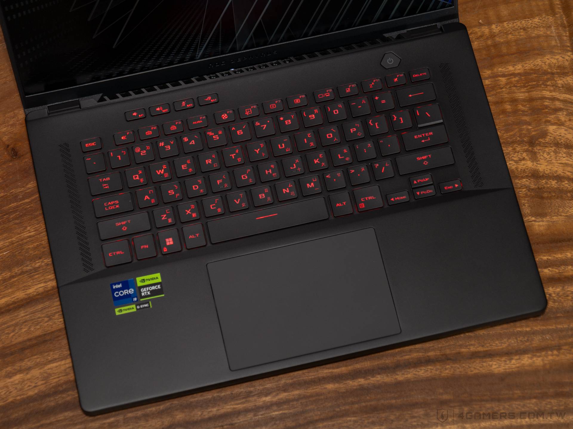 ASUS ROG Zephyrus M16 2023 GU604VZ