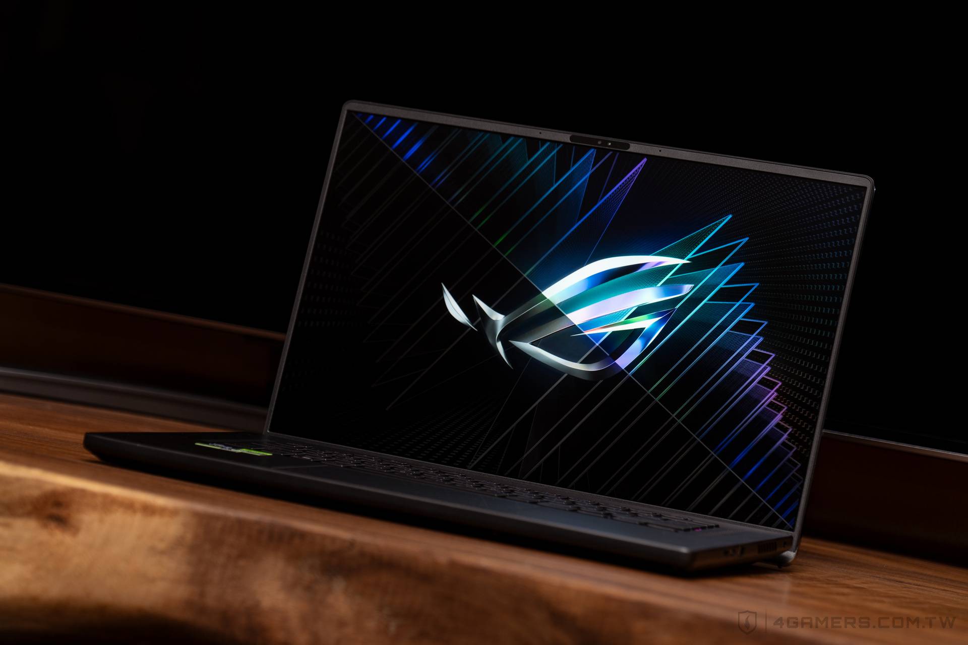 ASUS ROG Zephyrus M16 2023 GU604VZ