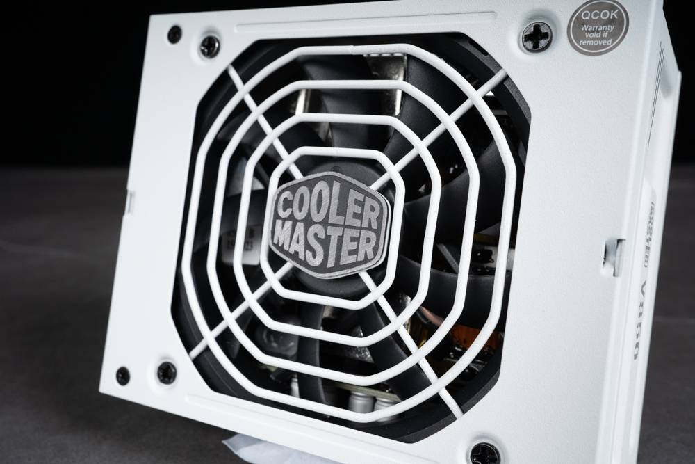 Cooler Master V850 SFX GOLD 金牌全模块电源开箱|自备12VHPWER线材