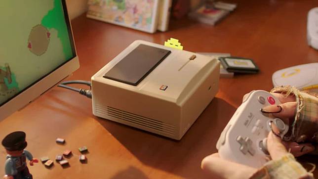 机壳致敬经典 Macintosh AYANEO Retro Mini PC 发布