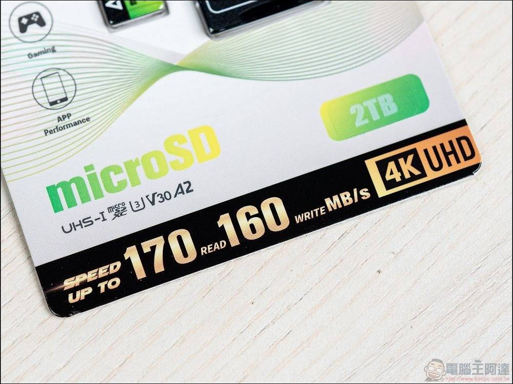 亚奇雷 AGI Supreme Pro TF 138 2TB microSD 记忆卡 （4）