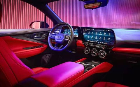 通用汽车放弃CarPlay、Android Auto支持！ 高层解释是为了驾驶安全