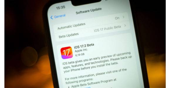 iOS 17.2 增加类似 NameDrop 的选项以加快苹果 钱包通行证的共享速度