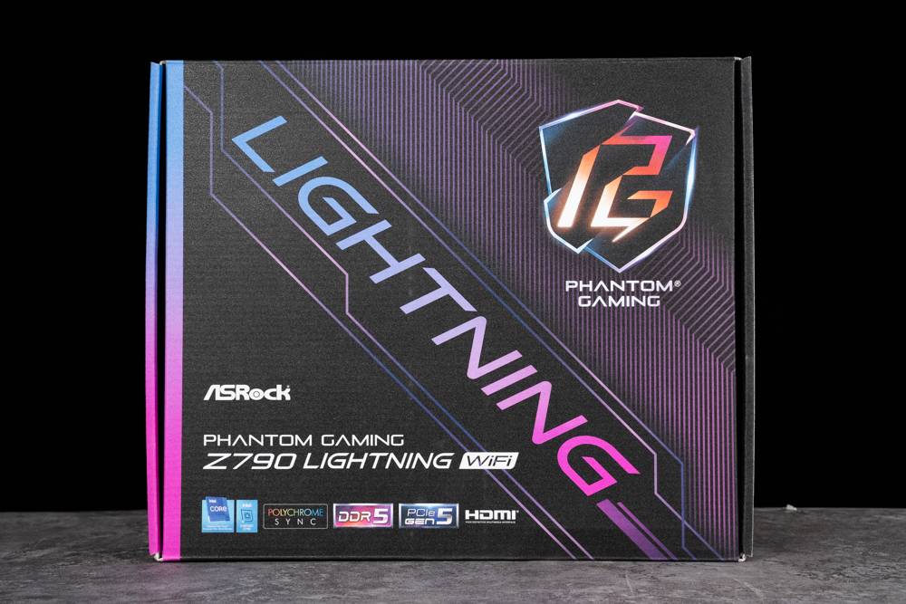 主流性价比之选 ！ ASRock PHANTOM GAMING Z790 Lightning WiFi 主板开箱测试