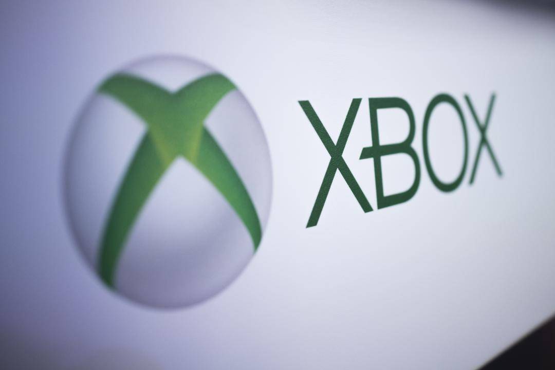 微软 Xbox 游戏掌机原型完成了？ 爆料：和索尼 PS Portal 不一样