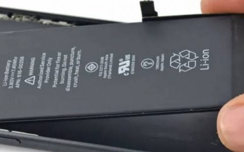 苹果正在研究手机、笔电等3C产品的「可拆卸电池」标准，让各种产品间的电池可以互通